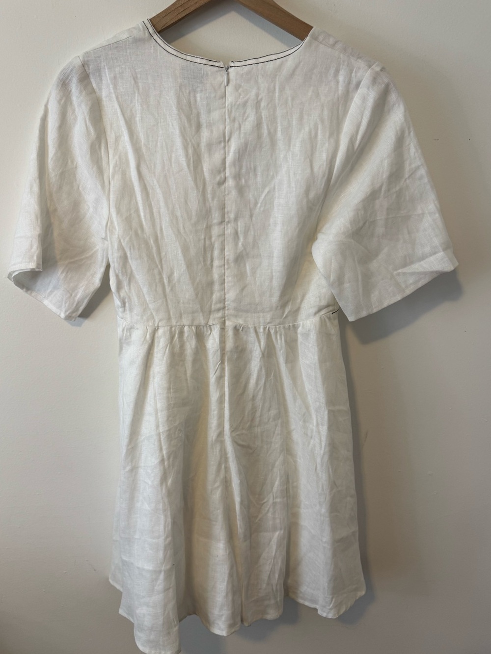 NWT DISSH Rhodes Linen White V-Neck Mini Dress with Contrast Piping Size 2 - Picture 7 of 12